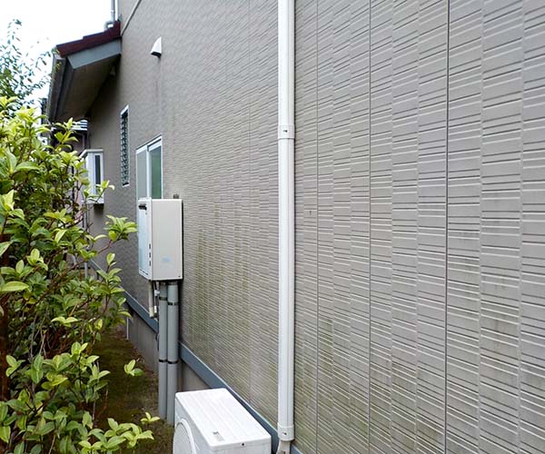 新潟市北区A様邸外壁塗装_リフォーム前、北側外壁