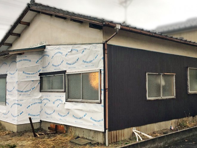 新潟市北区Y様邸フルリフォーム事例（外壁）張替え中