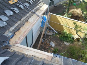 新潟市北区Y様邸リフォーム事例　減築部分の屋根