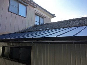 新潟市北区Y様邸リフォーム事例　リフォーム後、減築部分の屋根