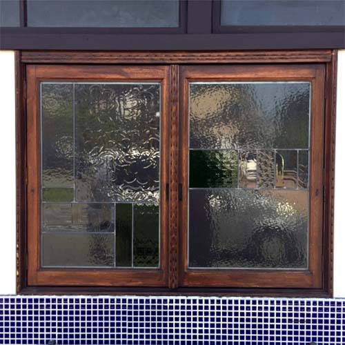 窓の違い_サッシの違い_木製サッシ（木枠）